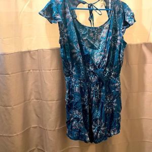 Mid dress